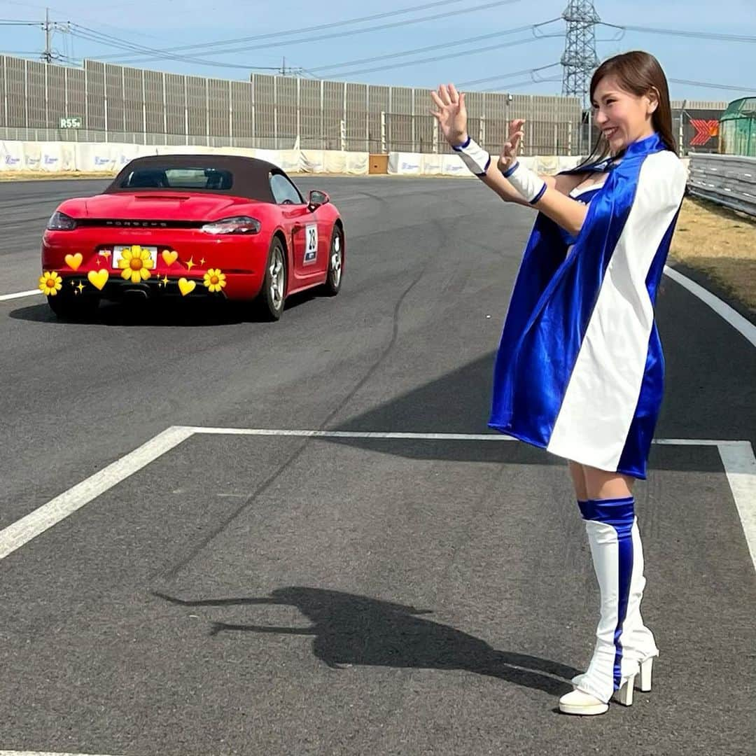 岡村真依さんのインスタグラム写真 - (岡村真依Instagram)「🏎2023.3.21🏍 with me 走行会＠筑波サーキット✨  ありがとうございました💖💖💖  #withmegal #筑波サーキット #withme  #レースクイーン #サーキット #4輪 #2輪 #tsukubacircuit  #チャレンジ女子アナ #レポータ #mc」3月29日 16時07分 - maimai_maai