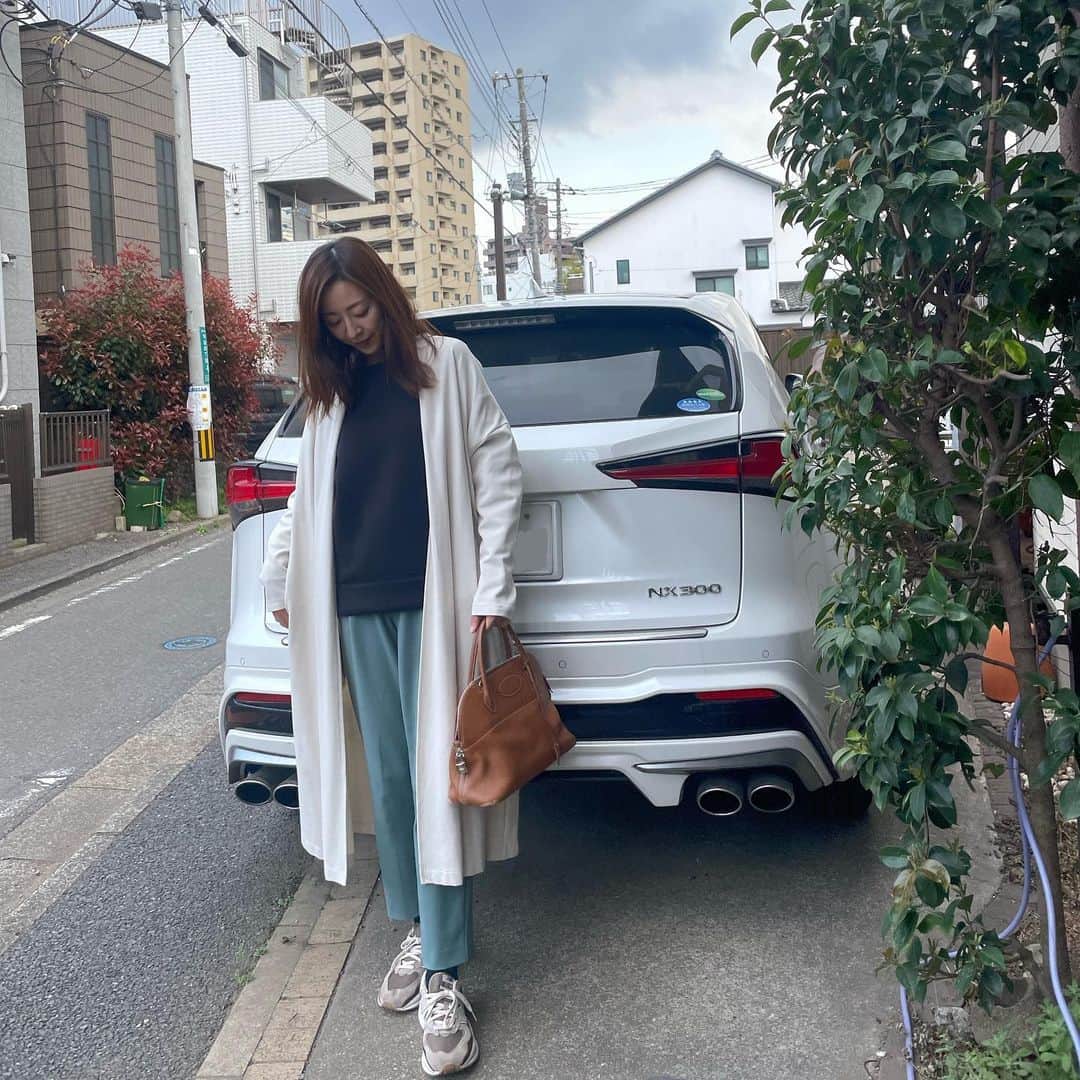 のインスタグラム：「特に何もないけど春コーデ #春コーデ#コーデ#ファッション#アラフィフコーデ#アラフォーコーデ」