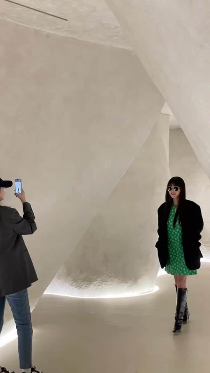 カン・イェウォンのインスタグラム：「대구찍고 부산😎  오고 또 오고  먹고 또 먹고  모실께요🥰」