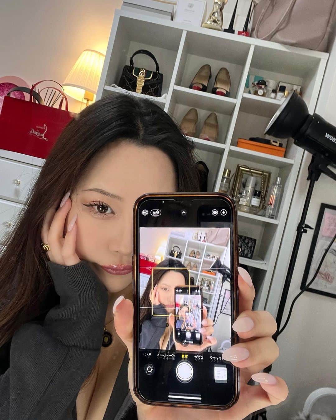 神宮 若奈さんのインスタグラム写真 - (神宮 若奈Instagram)「🐈‍⬛🖤 　　　 　　 　　 流行りに乗ってみたw #ノーマルカメラ #盛れる #selfie」3月29日 17時09分 - jinguwakana