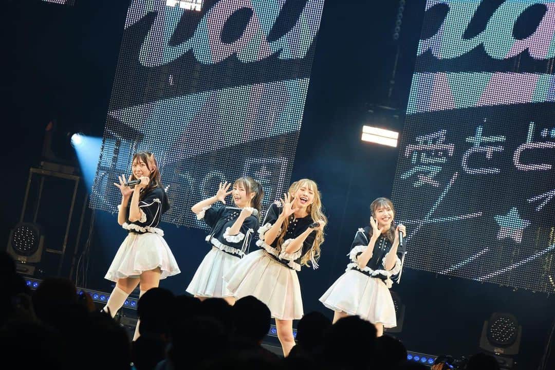 廣川奈々聖のインスタグラム：「結成8周年 ! 🪐🤍🫧 ⁡ ⁡ こんなに大切なものに巡り会えるって 奇跡みたいなことだな 〜 ⁡ かっこよくて可愛くて楽しくて 最強のグループ！🪄︎︎¨̮  ⁡ ⁡ これからも良い景色、沢山見ようね ☁️♡ ⁡ ⁡ ⁡ ⁡ #わーすた  #wasuta  #わーすた8周年 #theworldstandard #thanksforyoursupport#totheworld 🫶🏻🌎」