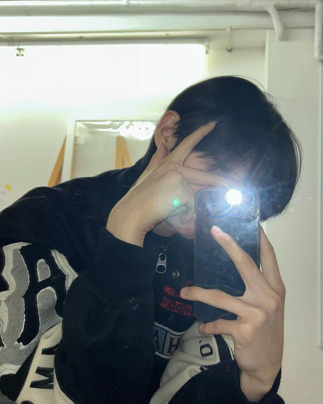 鈴木志音のインスタグラム：「最近のonon👦🏻🌼   #おんおん日記」