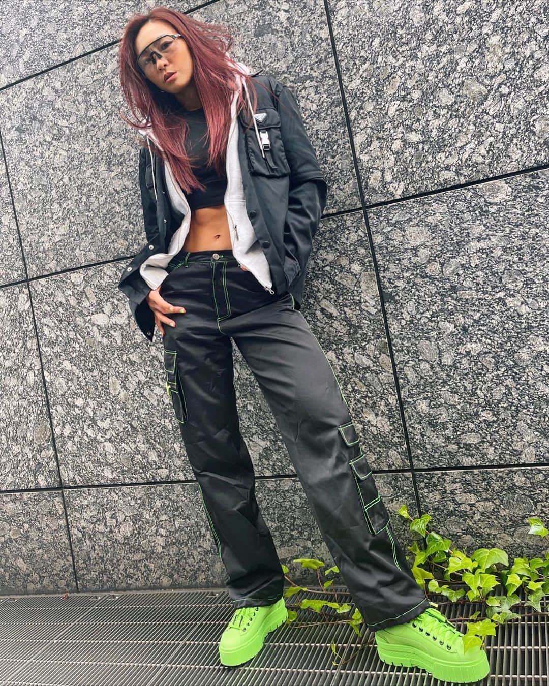 Aya（小山内あや）のインスタグラム：「男くさいファッション好き❤️🖤💚」