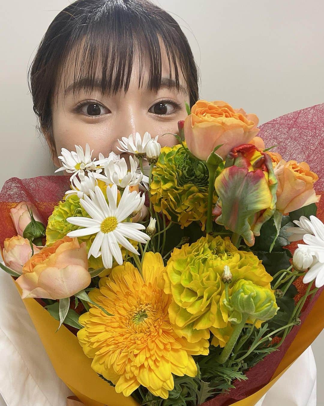 黒田みゆさんのインスタグラム写真 - (黒田みゆInstagram)「前回の放送で、 深層NEWSとバゲットを卒業しました🎤 どちらも半年という短い間でしたが、 スタッフの皆さん、共演者の皆さん、先輩方に支えていただき、大切な大切な半年間となりました。ありがとうございました💐🥖 深層NEWSは春から19時からスタートになり、さらにパワーアップします💪 バゲットも最後まで楽しみな企画がたくさんです☺️」3月29日 18時40分 - _miyu_kuroda
