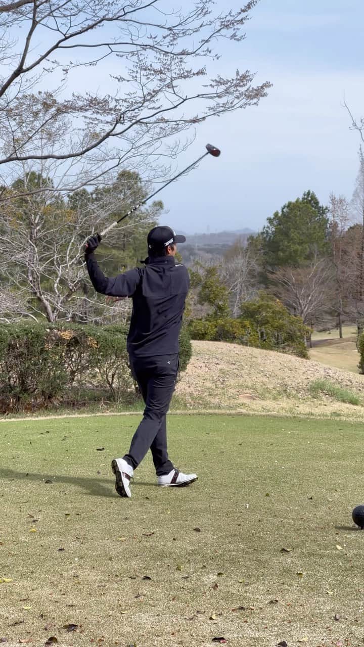 岸田タツヤのインスタグラム：「ゴルフイズハード  #ゴルフ #golf」