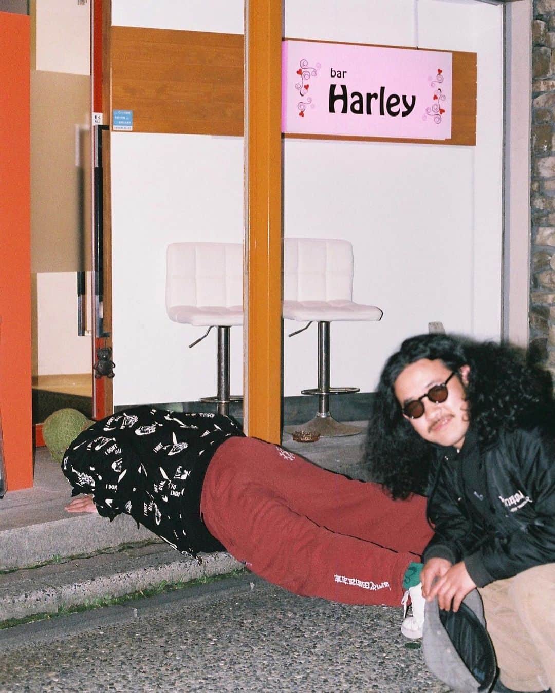 青木りおのインスタグラム：「チェックする人、チェックされそうな人 @hangoverz.go IN NIIGATA」