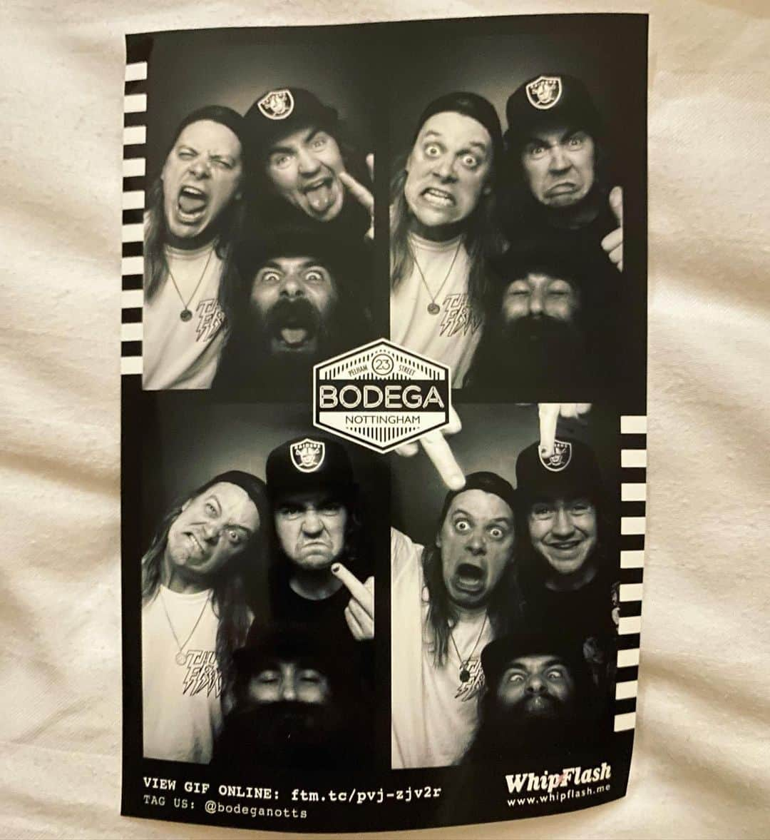 Dune Ratsさんのインスタグラム写真 - (Dune RatsInstagram)「Hell yeah we playing Wolverton, MK tonight!!! Cheers Nottingham that was stupidly fun last night. London tomorrow is SOLD OUT!」3月29日 19時46分 - dunerats