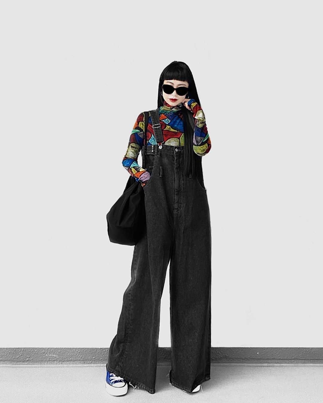 lve_xxxxのインスタグラム：「. . 4/2発売日を前に、わたくし… 柄ｼｱｰ既にｶﾞﾝｶﾞﾝ着まくっております🌈  そして、本日よりLVEU.で 2BUY10%OFFｸｰﾎﾟﾝが開催とのこと！  ほんで、期間が4/4迄なので 4/2のAi select新作発売にも使えます😏  期間中1回のみご利用可なので Aiｱｲﾃﾑ発売を待って頂けたら嬉し🙈笑  ﾋﾞｽﾁｪﾜﾝﾋﾟとｼｱｰ柄TOPSのSETは鉄板！  ﾜﾝﾋﾟお持ち頂けてる方は、 新作からﾄｰﾀﾙｺｰﾃﾞとか出来るので 是非ご検討くださいませ🖤  ｺｰﾃﾞやなんやかんなご質問とかご相談 御座いましたらお気軽にご連絡くださいませ☺︎  ﾘﾓｰﾄ接客させて頂きます！笑  とりあえずお得な期間に 新作含めGET頂けたら🙌✧  Ai select発売日を 2BUY 10%OFF期間に入れてもらえて よかったぁぁぁぁ！！←  #wear更新  .」