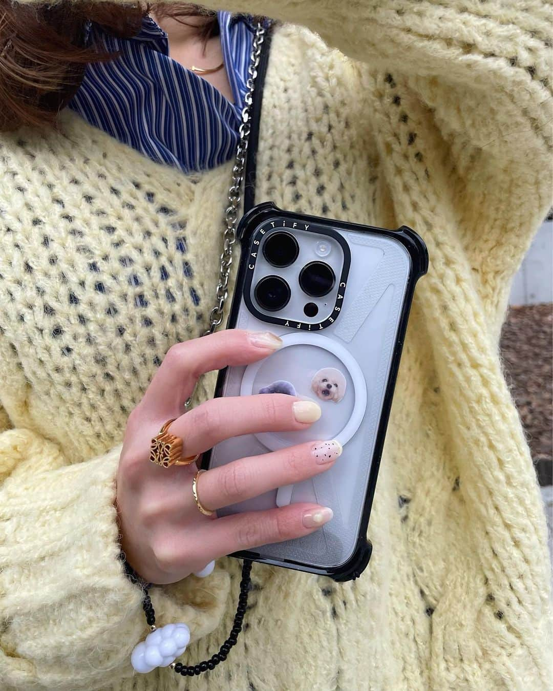 大野真昂さんのインスタグラム写真 - (大野真昂Instagram)「新入りiPhoneとケース🌼  📱 @casetify_jp  ココロコの写真はさんでみた☺️🤳🏻  便利すぎるショルダーはマストです. ケースも頑丈でMagSafe対応なの💯  クリームイエローのネイルも 春感じるね🫠🍋♡  #casetify #showyourcolors #iphone14pro #スマホショルダー #ネイル #イエローネイル #春ネイル #表参道ネイルサロン #qulne」3月29日 20時15分 - 316_mako