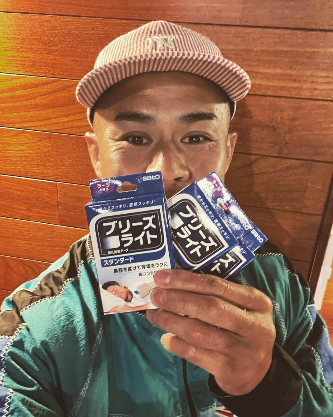 田村優のインスタグラム：「花粉症で鼻が詰まっても、ブリーズライトで呼吸が楽になってよく寝れるので、いつも愛用しています！！ みなさんも是非！🫡  #ブリーズライト #呼吸 #PR」