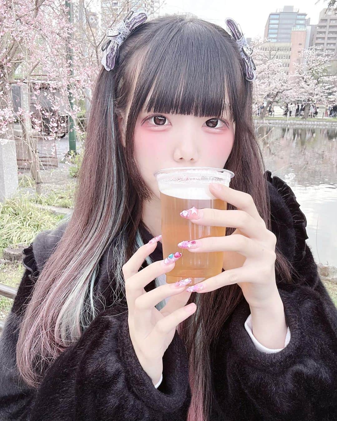 ゐななのインスタグラム：「春うれし〜！！！🌸」