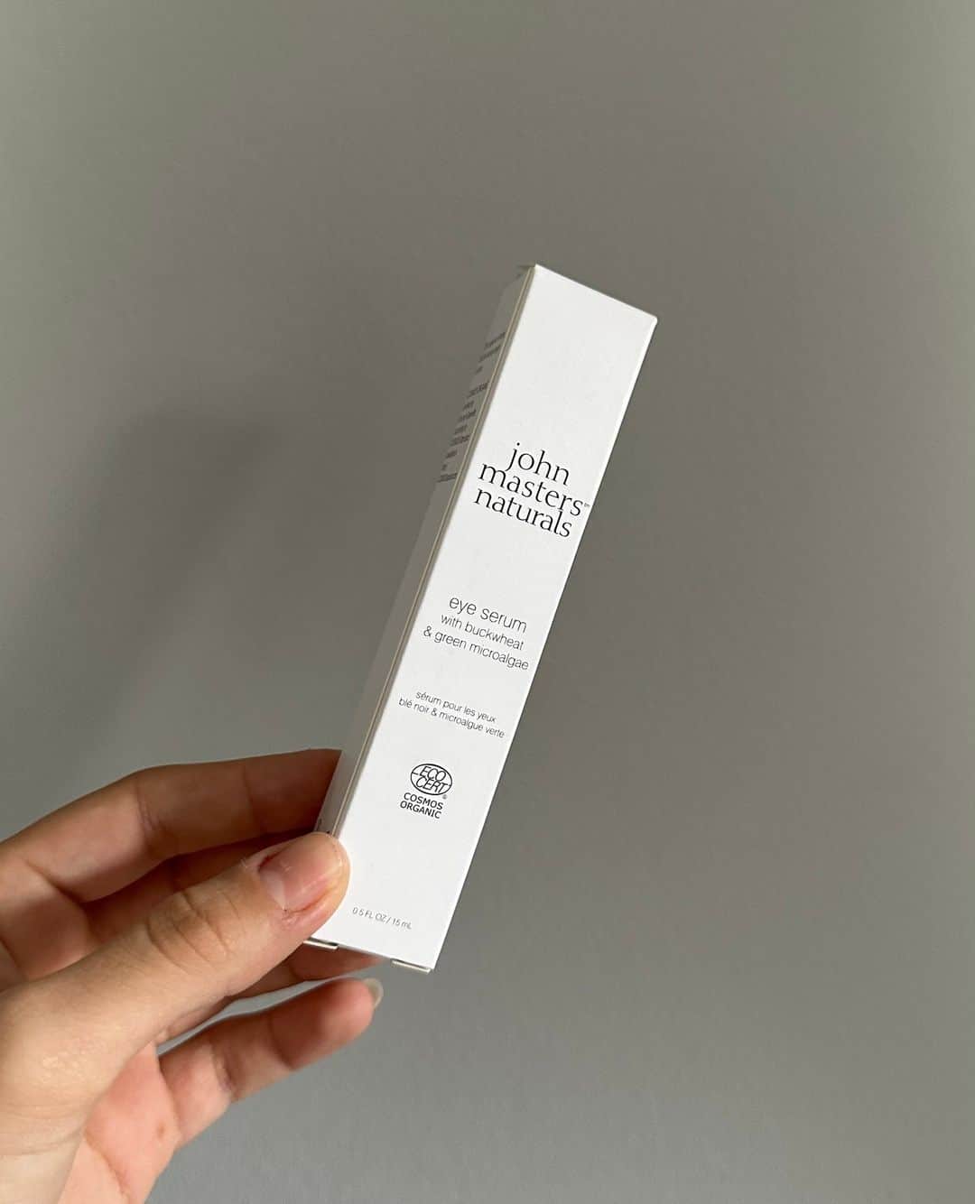John Masters Organicsのインスタグラム：「Unlock the secret to brighter, smoother skin with our all-new, COSMOS-Certified Organic Eye Serum with Buckwheat and Green Microalgae ✨⁠ ⁠ Softening sea water and nutrient-rich microalgae impart age-fighting antioxidants that help to hydrate, renew, and protect for smooth and revitalized skin that leaves you looking refreshed and awake. ⁠ ⁠ Available now on our website. 🤎」