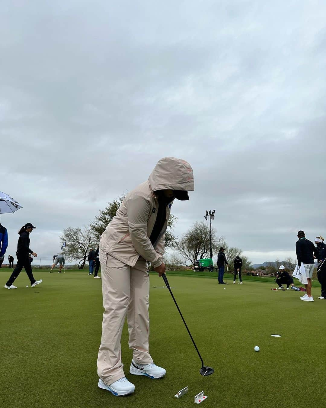 チェ・ヘジンさんのインスタグラム写真 - (チェ・ヘジンInstagram)「Putting tool😊  #putting #tool #golf #thundergolf #천둥골프」3月29日 23時03分 - hyejin_choi1