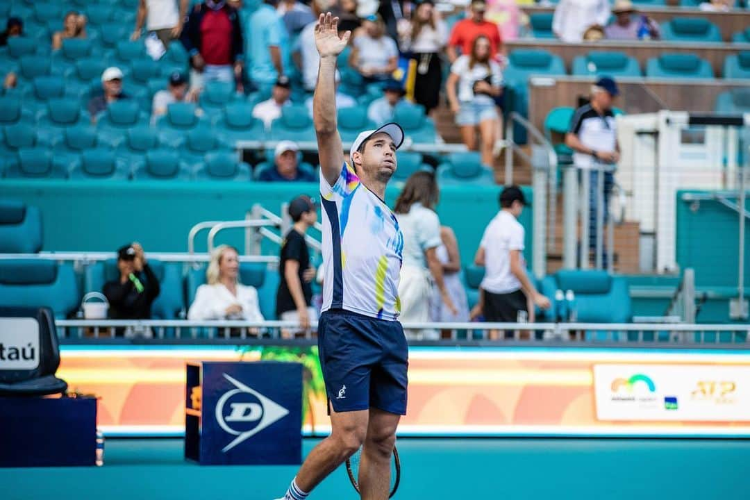 ドゥシャン・ラヨビッチさんのインスタグラム写真 - (ドゥシャン・ラヨビッチInstagram)「Location: 305  📸 @miamiopen  . . . . #miami」3月29日 23時05分 - dutzee