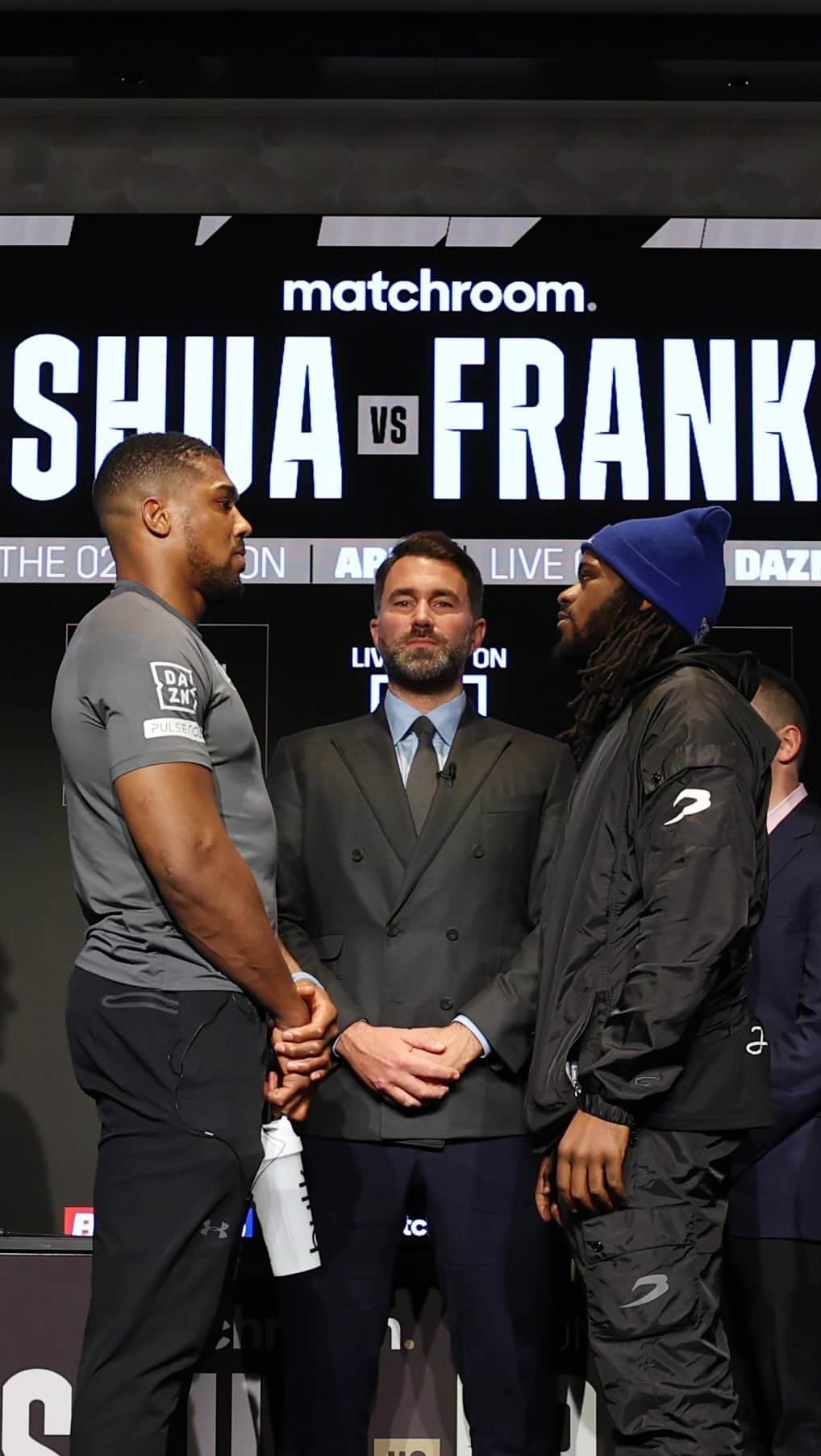 アンソニー・ジョシュアのインスタグラム：「Done with talking.   Watch live this Saturday on DAZN.」