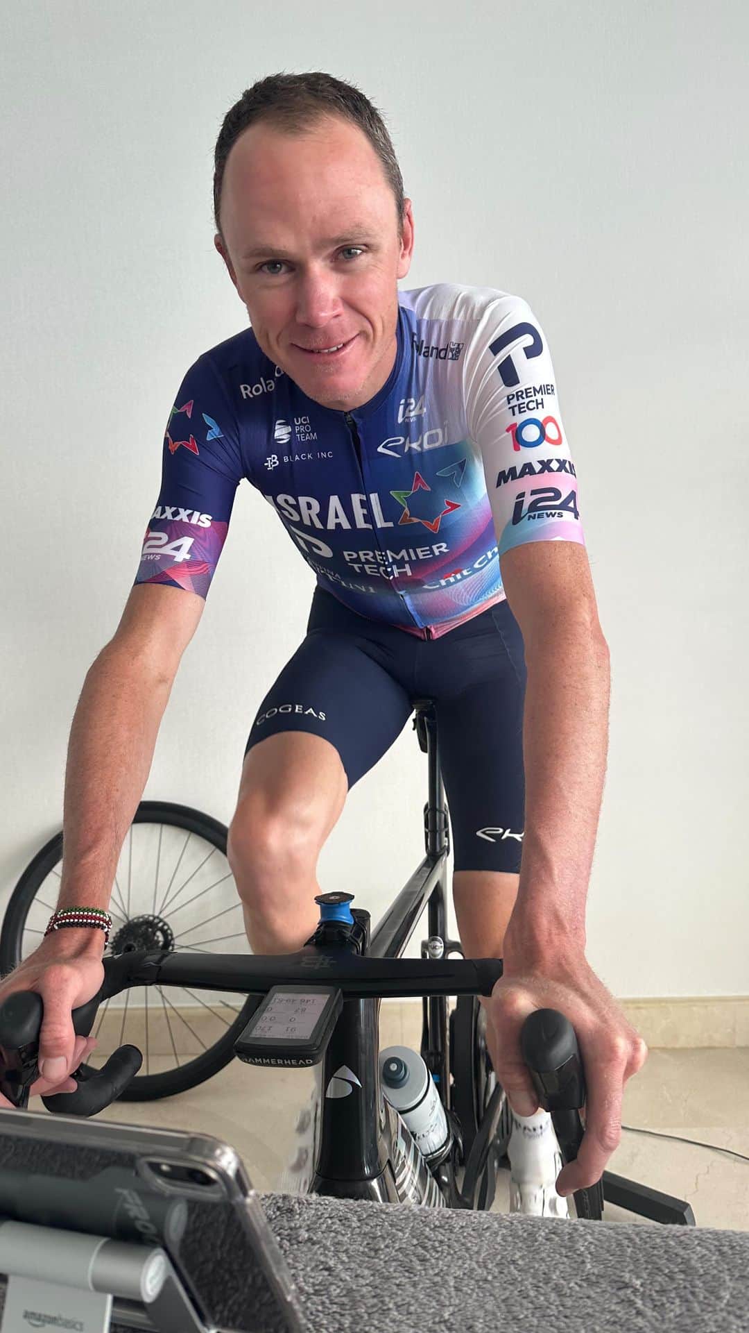 クリス・フルームのインスタグラム：「BKOOL Giro d’Italia Strava challenge」