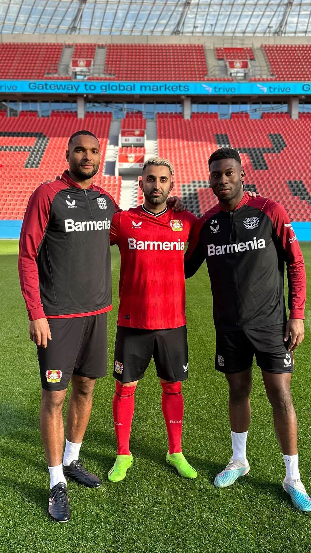 ヨナタン・ターのインスタグラム：「Nothing but net challenge at @bayer04fussball 🔥⚽️ Which level is hardest?」