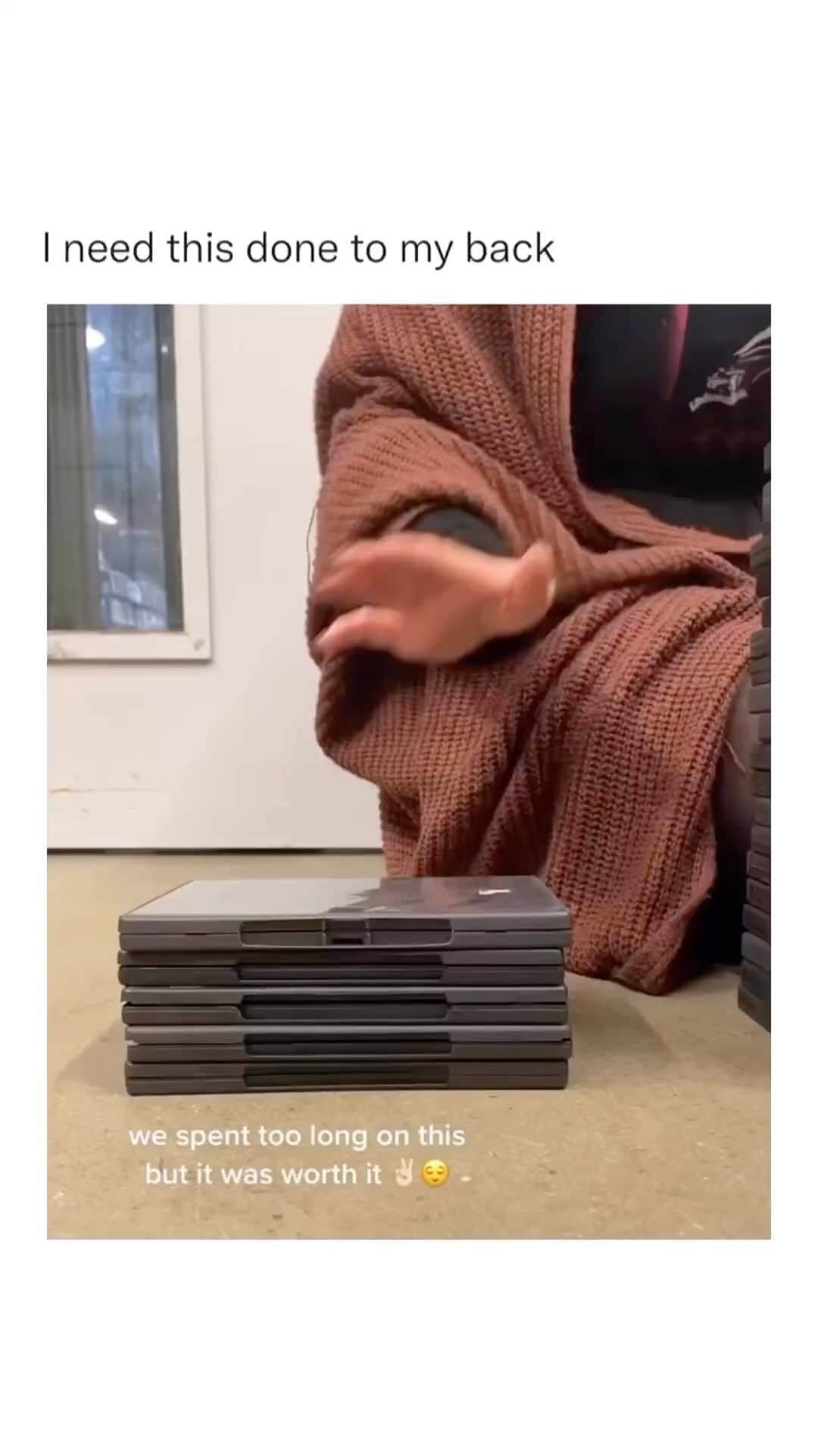 viceのインスタグラム：「Damnn」