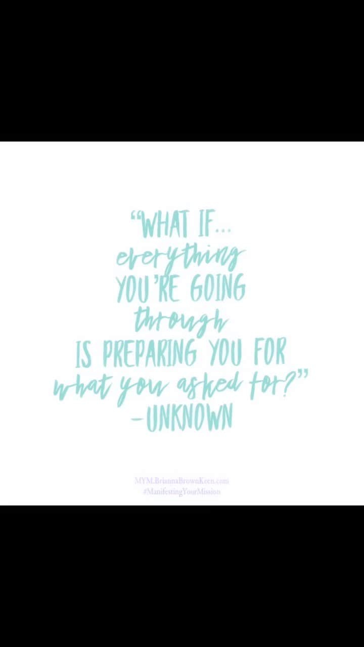 ブリアンナ・ブラウンのインスタグラム：「I 💗 this quote and here is why…  Over the decades I’ve learned that perspective is everything. Looking at a situation from another point of view, choosing to learn from the obstacles rather than be defined by them. Listening to learn and being open to the inevitable waves of change. “What if… everything you’re going through is preparing you for what you asked for?” - Unknown  I love this quote because in looking back and connecting the dots, I have learned to have faith that what I think I want often isn’t what I need. But if I trust, pay attention, and be diligent in moving forward, I often reflect back with gratitude because it actually was exactly what I needed.   Hope this quote brings some of y’all some peace today to trust the process of life and only try to control the controllable.   💗🙏🏽👊🏽」