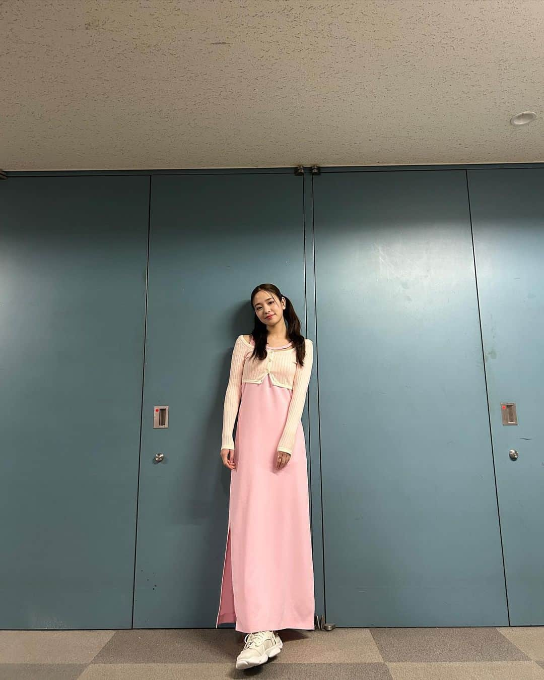 横田真悠さんのインスタグラム写真 - (横田真悠Instagram)「ラヴィット！2周年おめでとうございます🤍 毎週大好きな皆様に会えてとても幸せです🫧」3月30日 15時50分 - yokota_mayuu