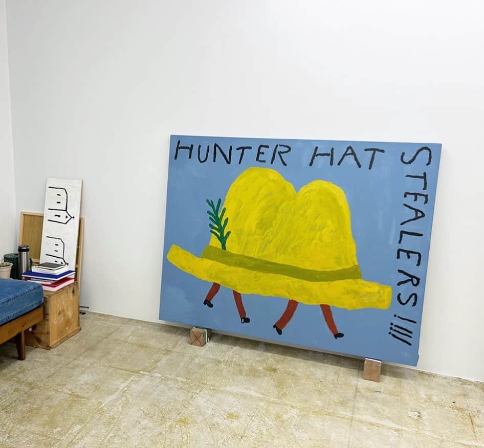 Mogu Takahashiのインスタグラム：「Stealers were in the studio 👟  Hunter’s Hat 1455 x 1120 mm Acrylic on canvas 2023  Work for upcoming show in April  Any questions please contact @firgalleryofficial   #mogutakahashi」