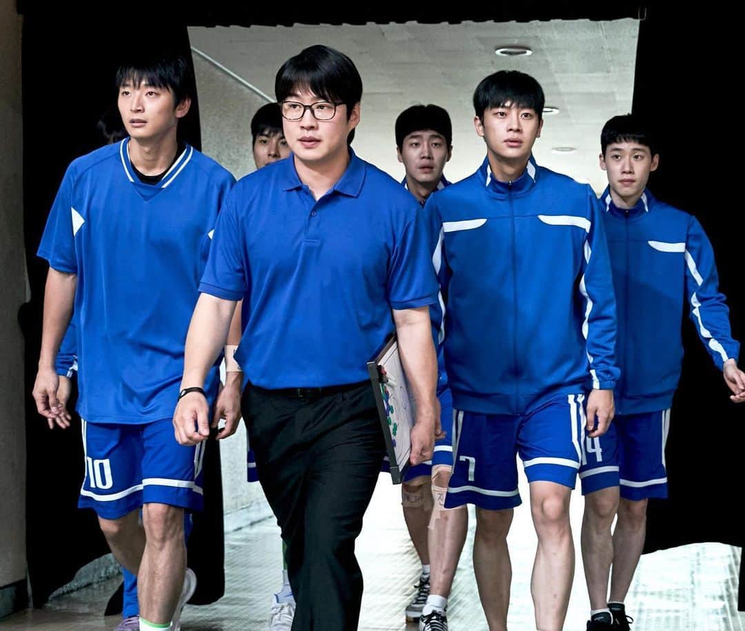 アン・ジェホンのインスタグラム：「#리바운드 4월 5일 대개봉합니다!!! 🏀  극장에서 만나요!🫶」