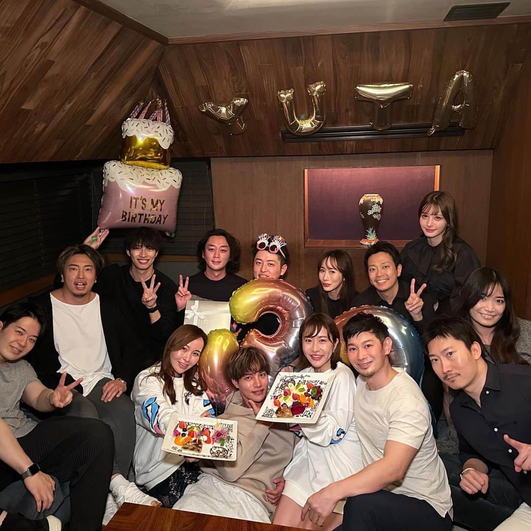 辻沢由有（BIANCA CLNIC 表参道院 院長）のグルメインスタ