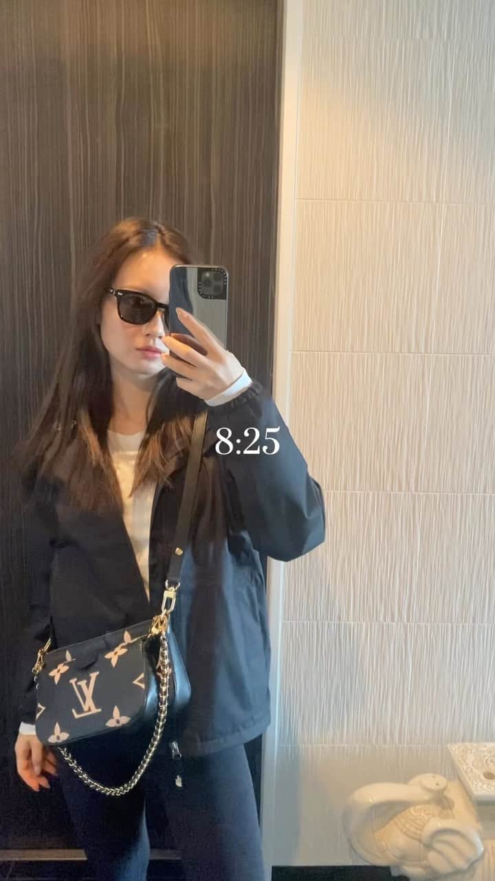 青山舞莉のインスタグラム：「good morning 🤍  morning routine when working at home from 10:30 💫  #morningroutine #routine #grwm #pilates #tokyo #ルーティン #朝活 #vlog #ミーの毎日」
