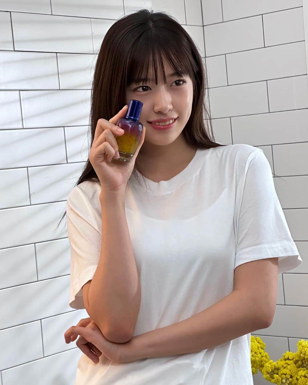 アン・ユジンさんのインスタグラム写真 - (アン・ユジンInstagram)「반짝반짝✨ @loccitanekorea」3月30日 12時00分 - _yujin_an