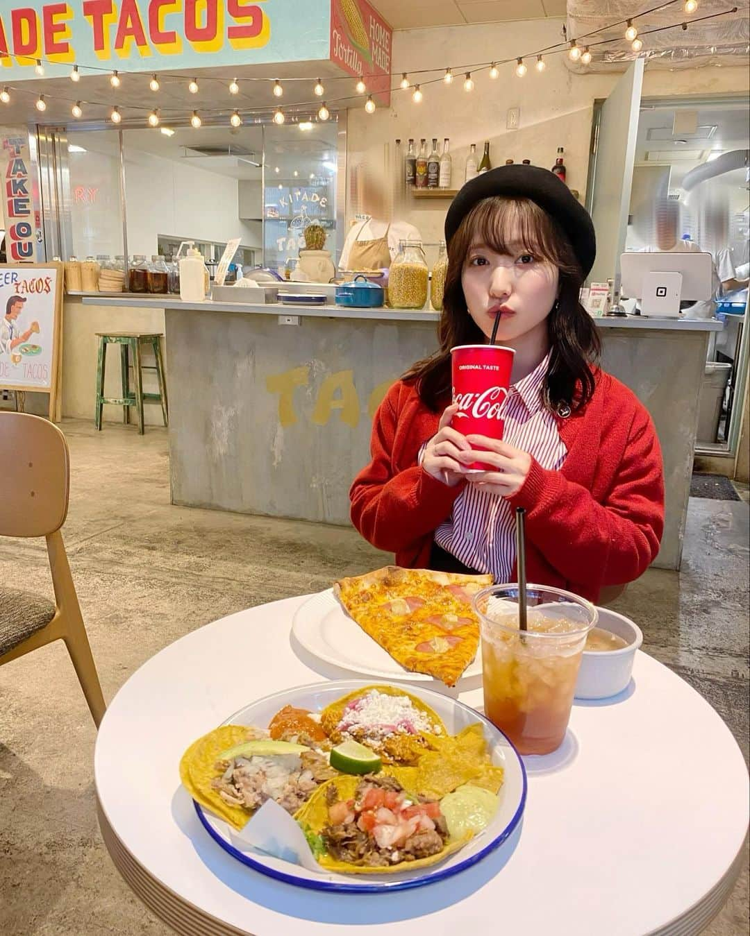 橘ひと美のインスタグラム：「🍕🌮🧡」