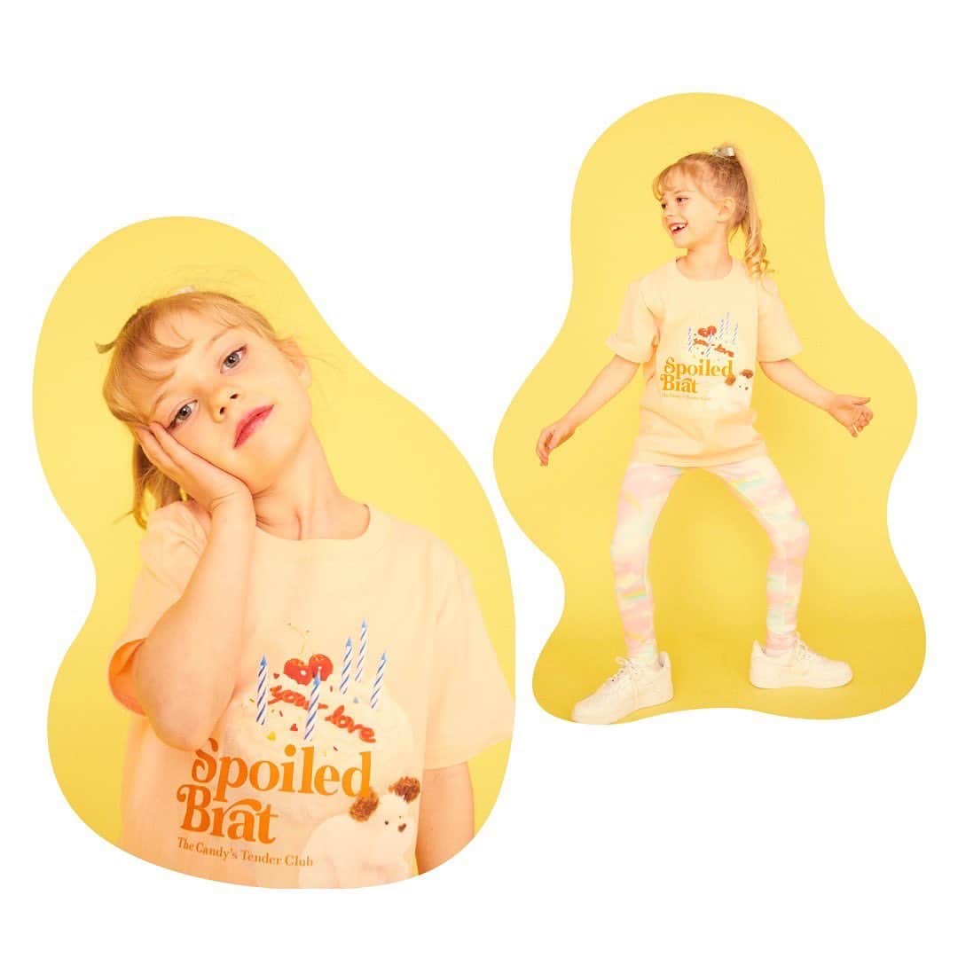 板橋よしえのインスタグラム：「. 𝗥𝗘𝗖𝗢𝗠𝗠𝗘𝗡𝗗𝗘𝗗 𝗜𝗧𝗘𝗠 _ _ _ _ _ _ _ _ _ _ _ _ _ _ _ _ _ _ _ _ _ _ _ _ _ _ _ _ _ _ CANDY STOREにてご予約受付中！  ☑  SPOILED BRAT TEE ¥3,800 color: LIGHT PINK / ORANGE size: 90 / 100 / 110 / 120 / 130 / 140  _ _ _ _ _ _ _ _ _ _ _ _ _ _ _ _ _ _ _ _ _ _ _ _ _ _ _ _ _ _  #candystripper #candystripper_kids #candystore」