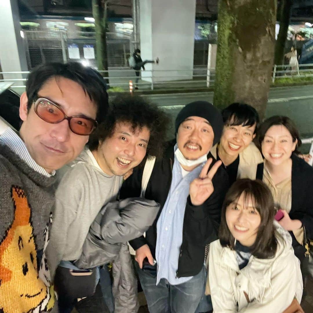 小宮山雄飛さんのインスタグラム写真 - (小宮山雄飛Instagram)「いつもの仲間 #ユザーン　#レキシ　池ちゃん　#西加奈子　　さん　#村田沙耶香　ちゃん　新たに　#長濱ねる　ちゃんも加わり、楽しく食事した。 大井町　#もばら　めちゃくちゃ美味しかった！」3月30日 14時46分 - yuhikomiyama