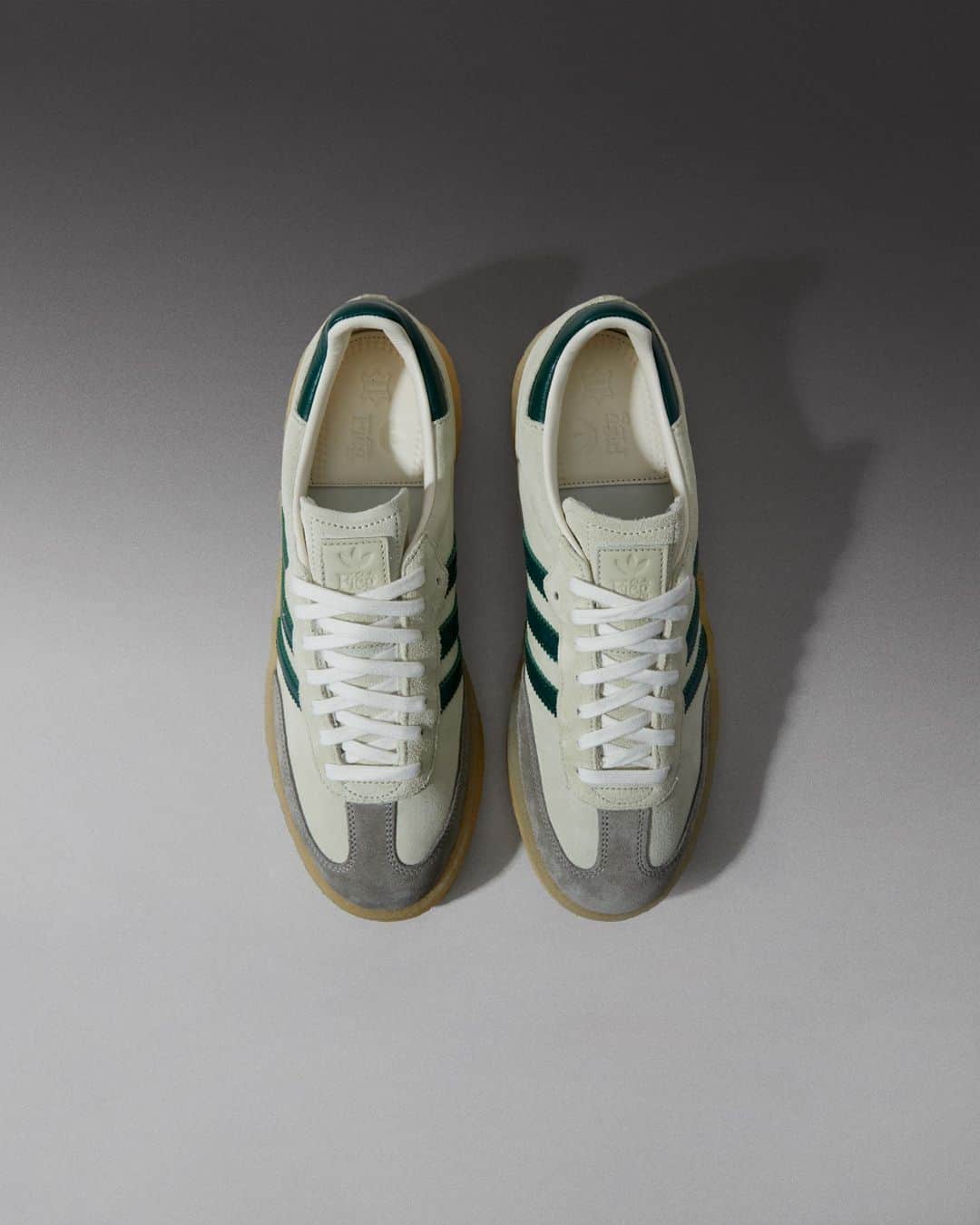Flight Clubのインスタグラム：「Arriving via the triad of Ronnie Fieg, Clarks and adidas Originals, the 8th Street Samba 'Chalk White' brings a modern evolution to the Three Stripes silhouette. Clarks' signature crepe rubber sole upholds the refined cow suede upper. Three-way co-branding marks the tongue.」