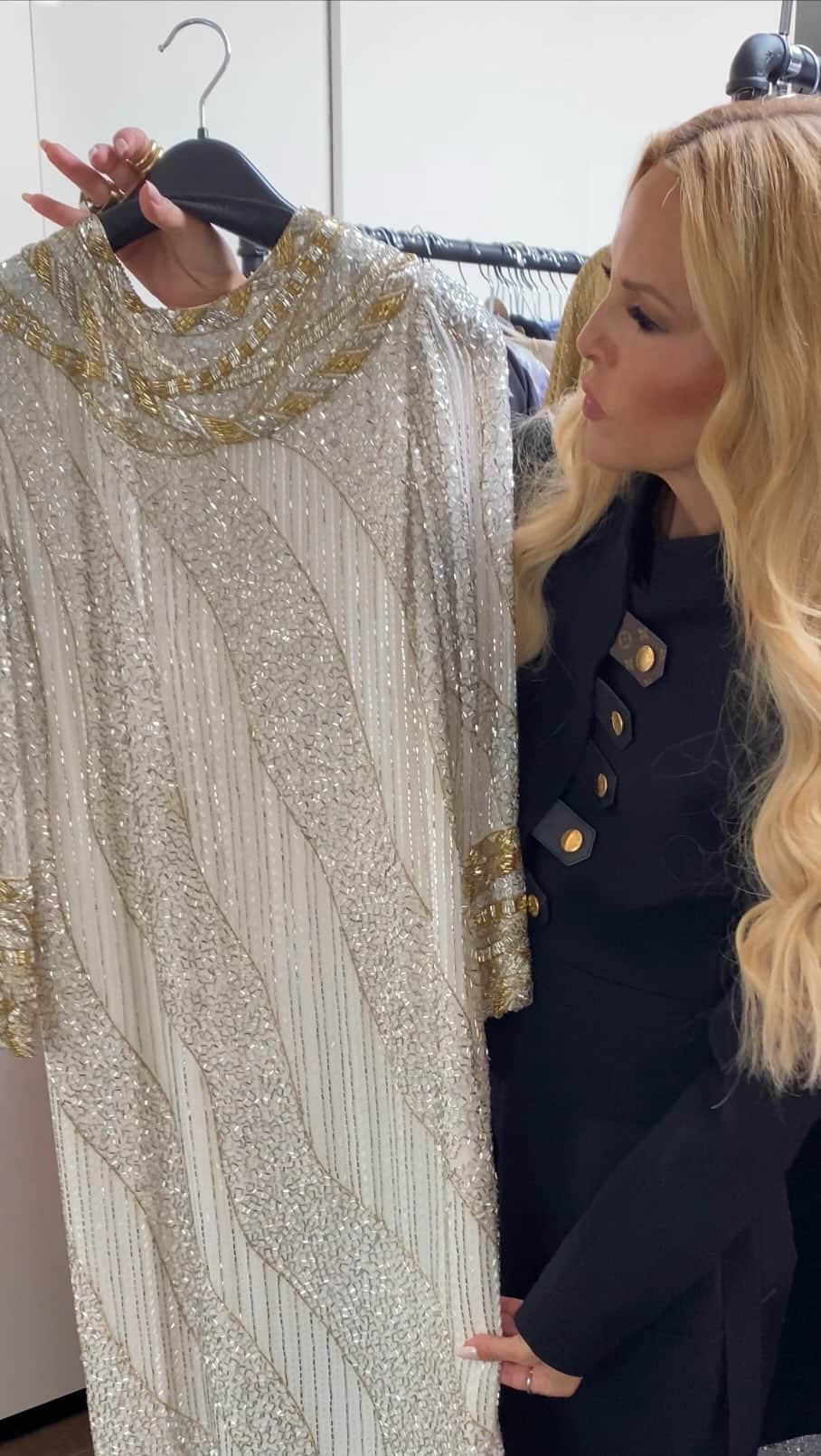 レイチェル・ゾーのインスタグラム：「I am thrilled that I have finally found a perfect home for my vintage archive of clothes with The Wardrobe @thedigitalarchivist ✨ As a collector of clothing or someone needing season storage, it can be challenging to store garments properly to prevent damage and discoloration. With The Wardrobe, I know my collection is safe while being easily accessible through the Digital Archivist portal that allows me to browse and request pieces from my stored collection. Obsessed is an understatement! 🖤Learn more at: www.thewardrobellc.com」