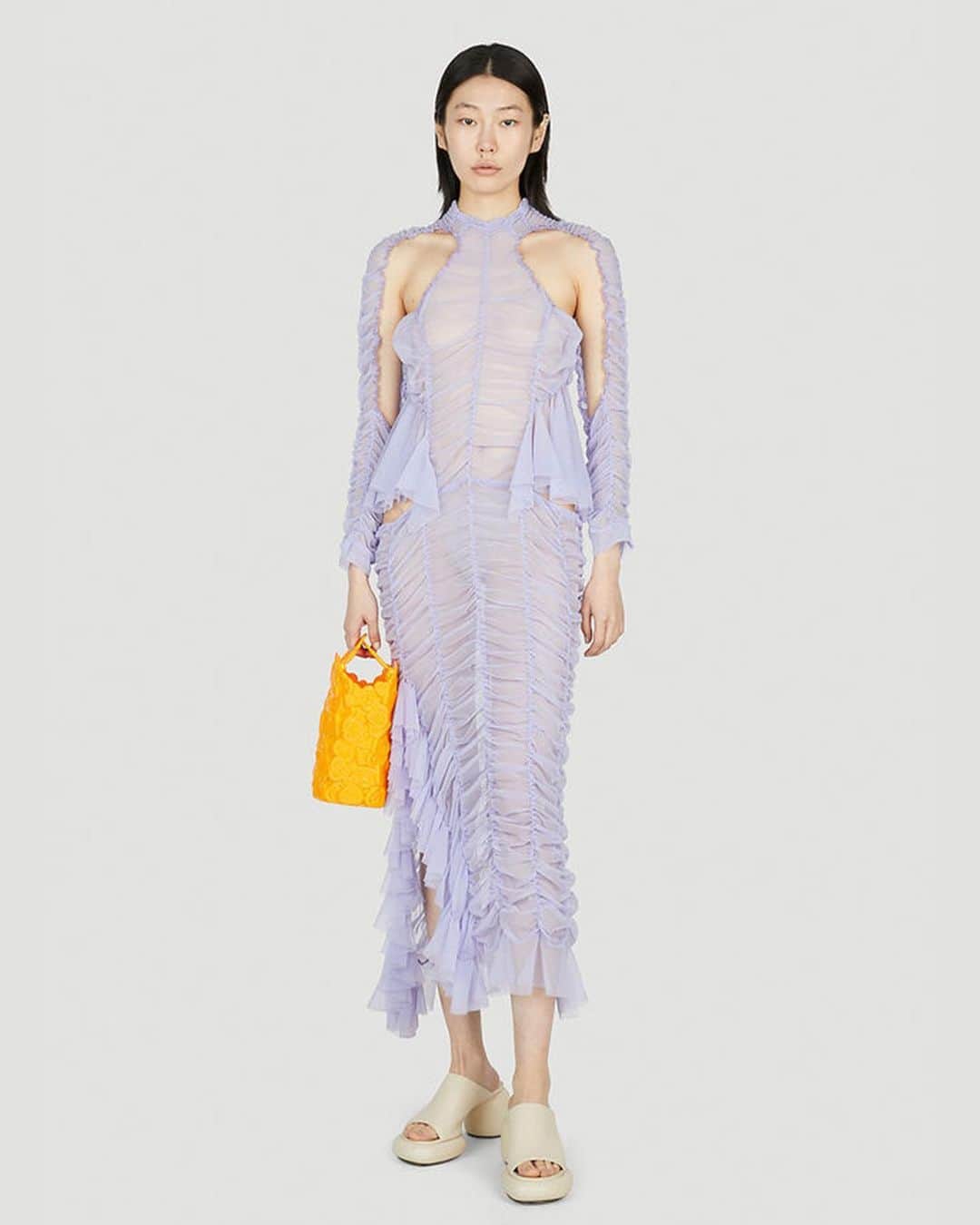 エルエヌシーシーのインスタグラム：「Sheer desire  Shop now on LN-CC」
