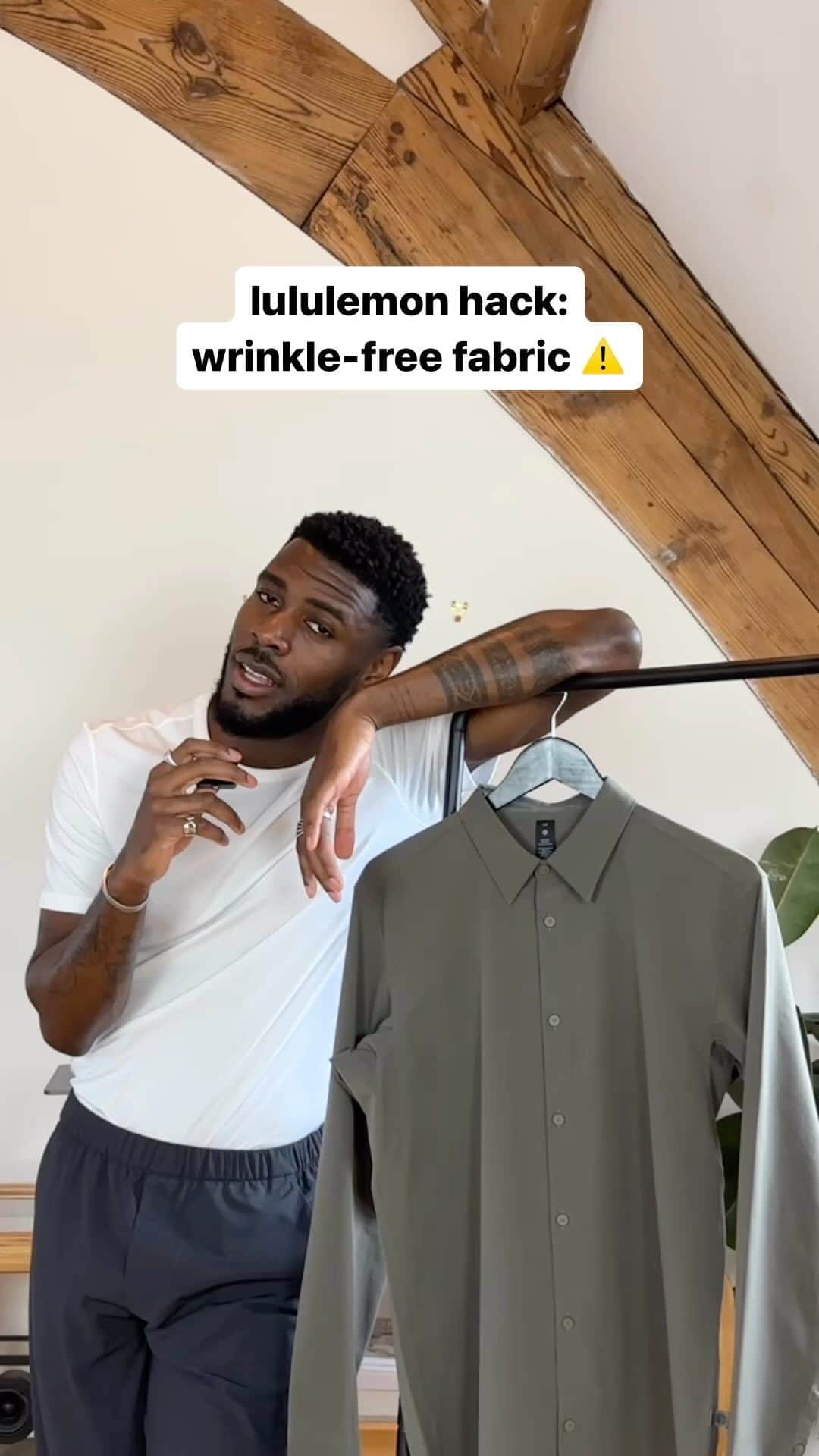 lululemonのインスタグラム：「How to stay as smooth as @tegaalexander: keep a New Venture Long Sleeve in your rotation. Find all the colours at the link in our bio.」
