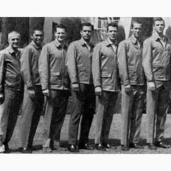 USA Volleyballさんのインスタグラム写真 - (USA VolleyballInstagram)「USA Volleyball was saddened to learn of the deaths of two of its men’s Olympians: Barry Brown, a member of the 1964 U.S. Olympic Men’s Volleyball Team (middle right in the team photo and hitting against a 4-man block) and Pedro “Pete” Velasco (second from the left in team photo and serving), a member of the ’64 and ’68 Olympic teams.  Learn about them at 🔗 in our bio」4月14日 5時20分 - usavolleyball