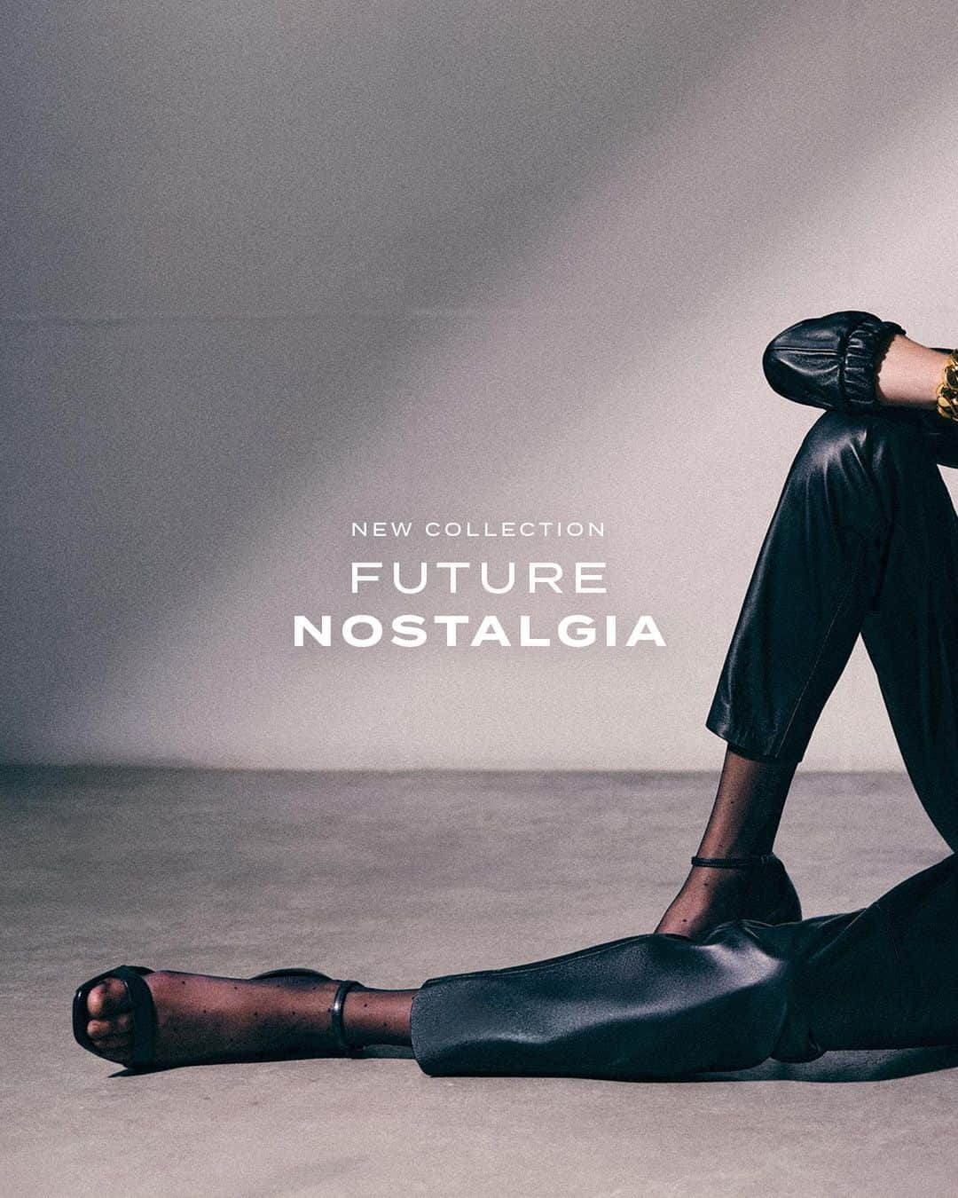 BO.BOのインスタグラム：「FUTURE NOSTALGIA  Descubra a coleção que evolui ideias de elegância ao repensar peças-chave como o jumpsuit.  Disponível nas lojas e online.  #BOBOFutureNostalgia」