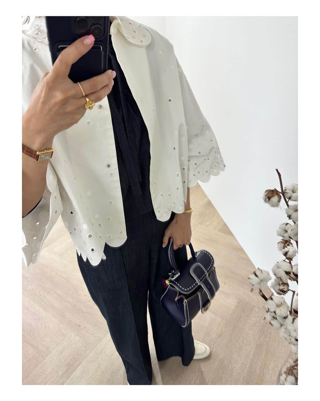 yori designerさんのインスタグラム写真 - (yori designerInstagram)「🫧 デニムセットアップの上には サボンジャケット♡ #shirocon @_y_o_r_i_」4月14日 9時15分 - yoko915