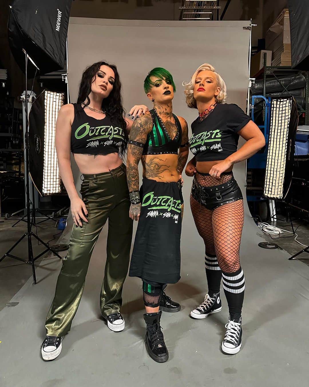 トニー・ストームのインスタグラム：「SARAYA x SOHO x STORM 🤑」