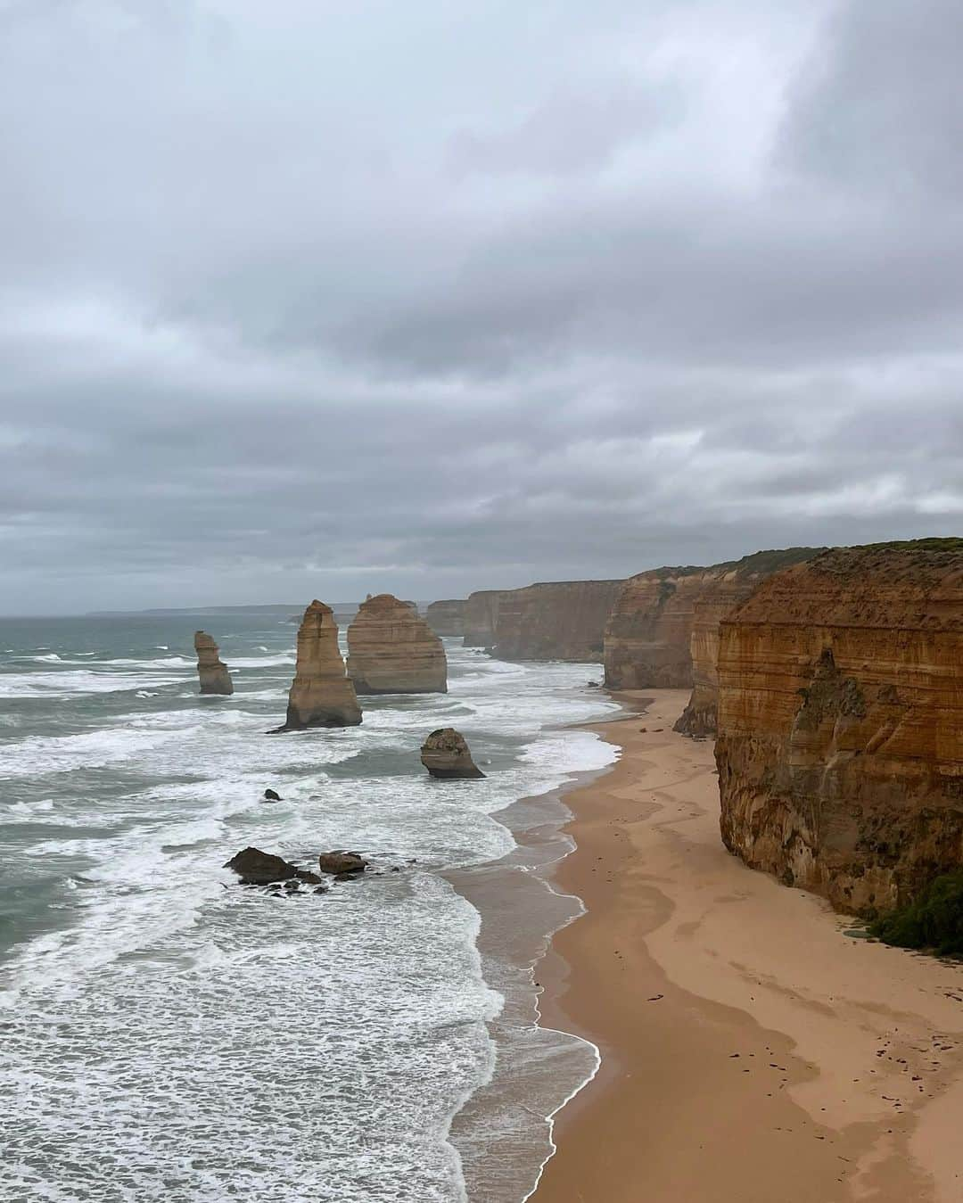 ルビー・ローズさんのインスタグラム写真 - (ルビー・ローズInstagram)「Missing Australia already.  Thank you to @jeepaustralia and @kathmandugear for helping me out at a minutes notice, so @buckley.henry and I could go camping along the great ocean road. #takemeback #partner #homesick #greatoceanroad」3月30日 18時21分 - rubyrose