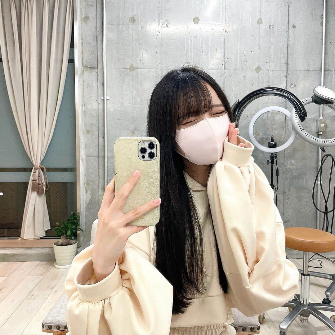鈴木瞳美のインスタグラム：「❤︎  本当にさらさらになる…！！ 髪の毛生き返ってるよ〜💭  いつもありがとうございます👼🏻ﾞ」
