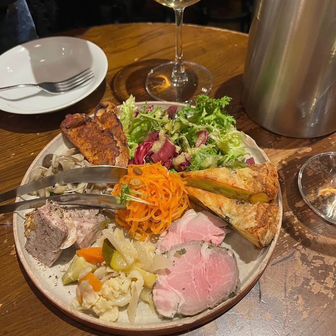 松井朝海のグルメインスタ