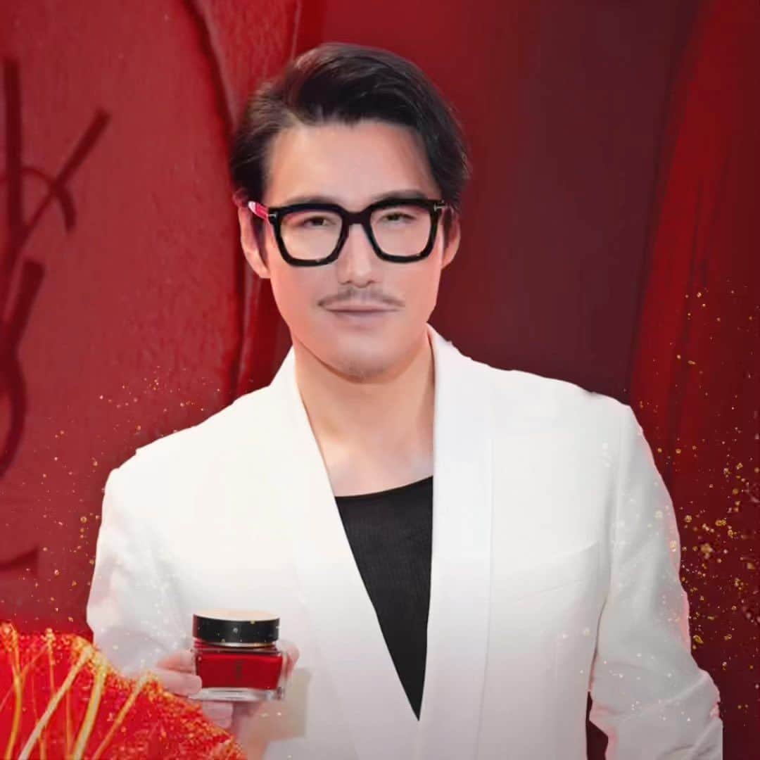 のインスタグラム：「I’m sure we all took good notes of Bing's “Methodology of Anti-Ageing”, right? This time in glamorous Sanya, here with my dear fans, I shared my own Bing's skincare tips and talked about my anti-aging secrets and journey.😉@yslbeauty  这次在晴空万里的三亚，与粉丝们分享了我的护肤心得，讲述了我的抗老秘诀和心路历程。大家都有好好记下兵哥的“不老兵法”吧😉  #hubing #ysl #yslbeauty #hainan #三亚 #胡兵 #chineseactor #chinesemodel #asianactor #actor #skincare #antiaging #routine」