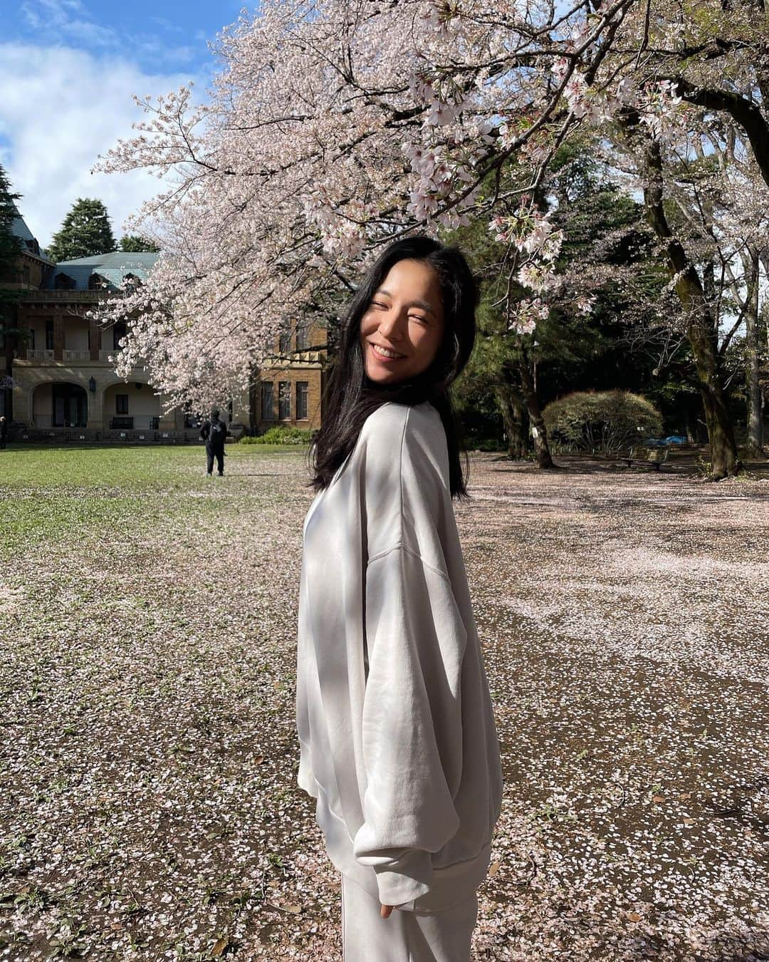 山下由奈のインスタグラム：「🌸🌸🌸」