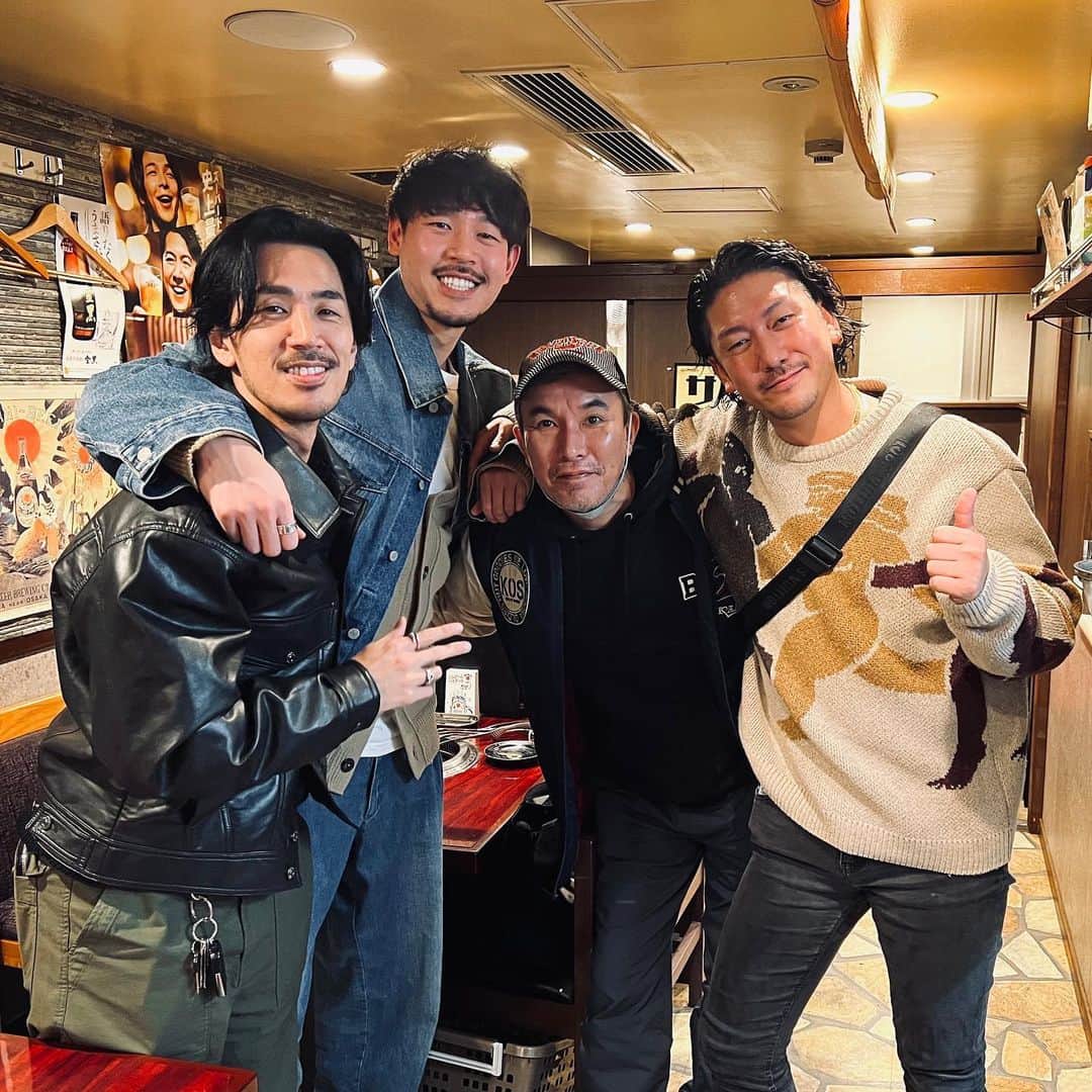阿部大輔のインスタグラム：「俺たちは恋敵から大親友になれた！ 出会えた奇跡に感謝。 皆幸せになろうね🌹 ㅤㅤㅤㅤㅤㅤㅤㅤㅤㅤㅤㅤ」