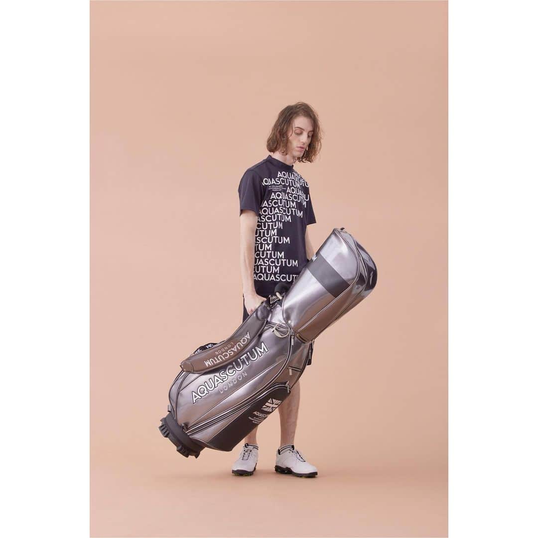 のインスタグラム：「. 2023 SS Aquascutum GOLF  "usual × unusual" "urban × GOLF field" "fashion × function"  日常も非日常もなく。 GOLF-MIX LIFE STYLE  ゴルフウェアの機能とロンドンのストリートファッションをミックスしたライフスタイルライン。 ストレスフリーなファブリック、パターンメイクによる機能を装備。  #aquascutum #アクアスキュータム #trenchcoat #springcoat #london #トレンチコート #スプリングス #英国 #トラッド #ロンドン #ゴルフ #ゴルフウェア #GOLF #GOLFWEAR #GOLFLIFE #ゴルフコーデ」