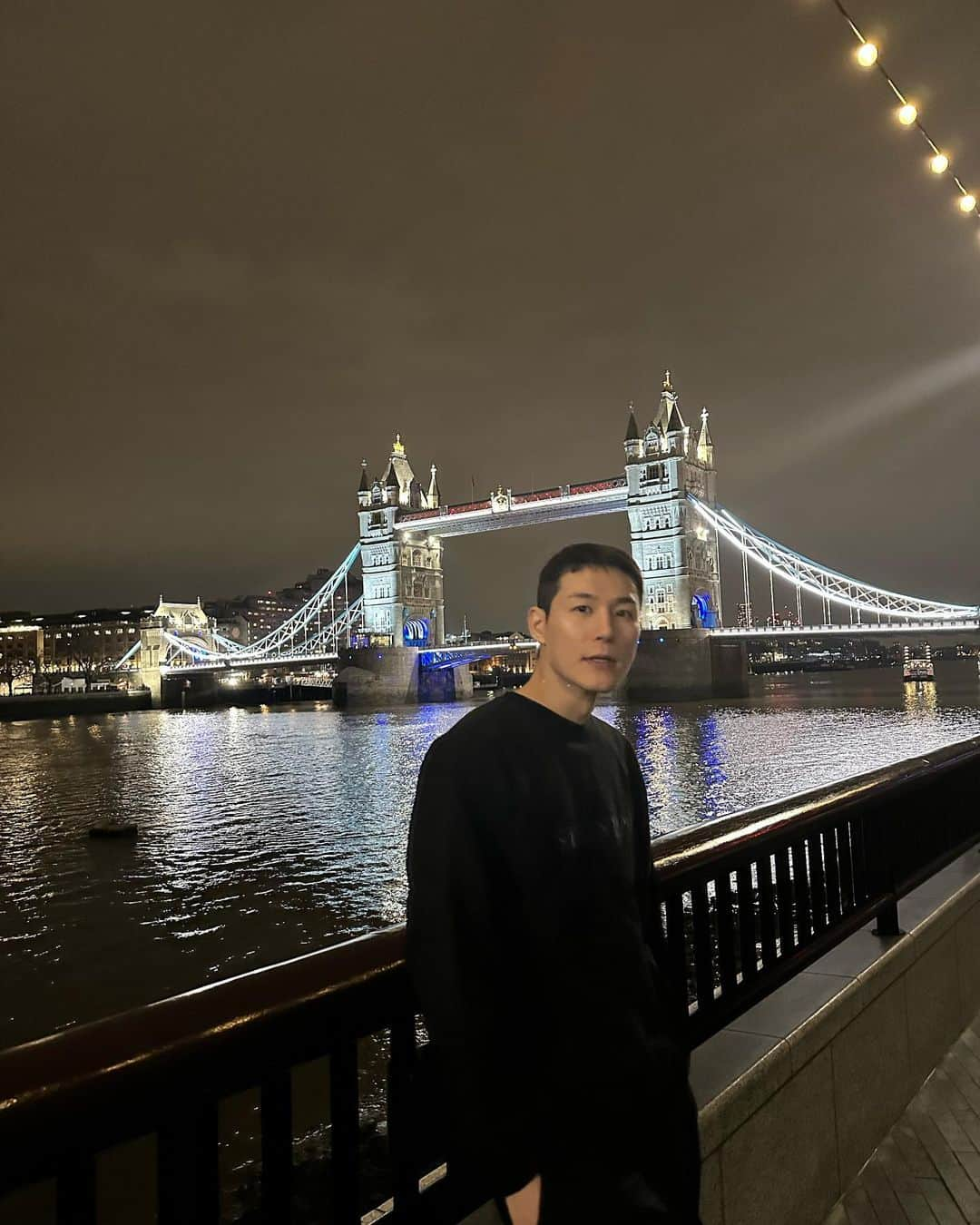 キム·ドンファンさんのインスタグラム写真 - (キム·ドンファンInstagram)「good bye london good bye bath #noworries」3月30日 20時13分 - donghwankim89