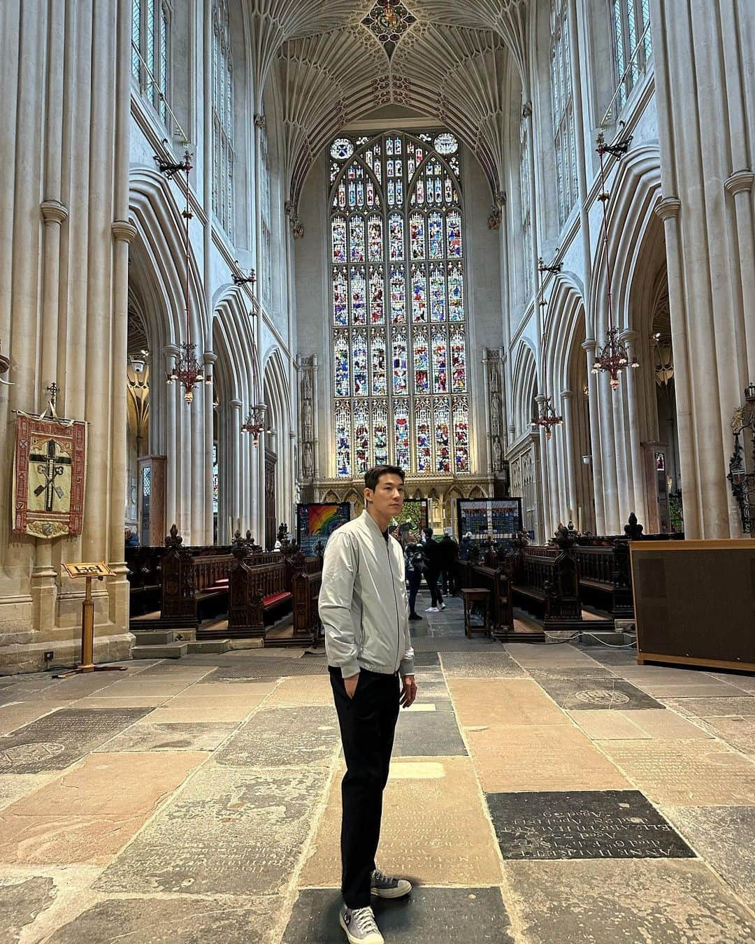 キム·ドンファンさんのインスタグラム写真 - (キム·ドンファンInstagram)「good bye london good bye bath #noworries」3月30日 20時13分 - donghwankim89