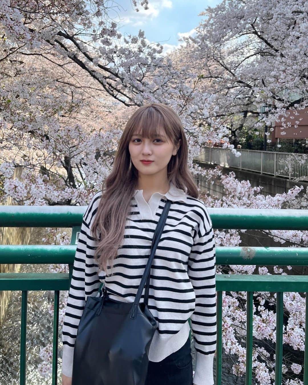 あみち。さんのインスタグラム写真 - (あみち。Instagram)「桜咲いてた🌸」3月30日 20時29分 - ami_._._suzuki